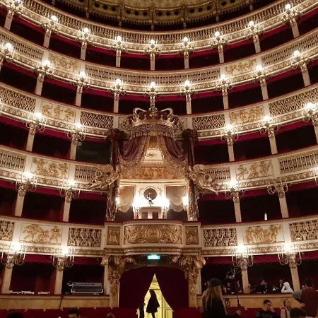 L'elite Del Centro Storico Naples