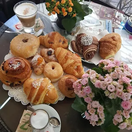 L'elite Del Centro Storico Bed & Breakfast *