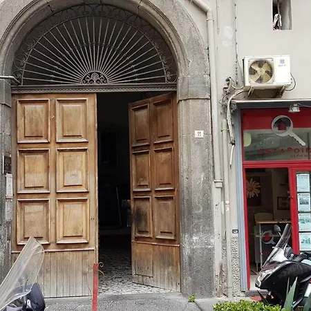 L'elite Del Centro Storico Naples